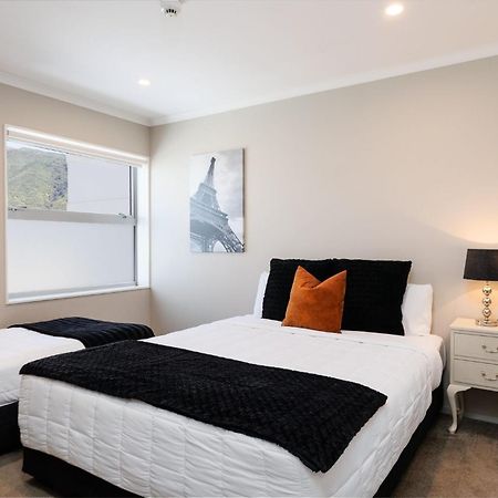 Astonishing Views Superb Waterfront Apartment ピクトン エクステリア 写真