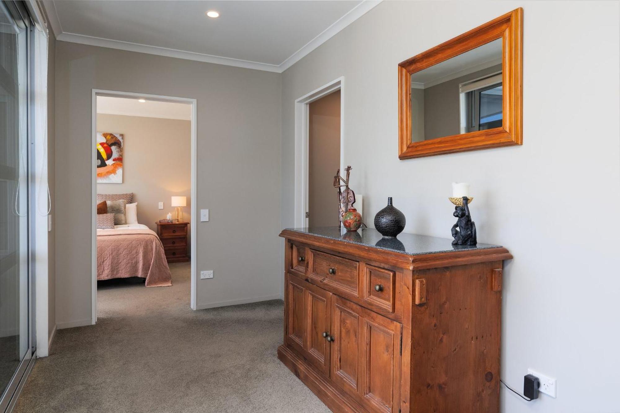 Astonishing Views Superb Waterfront Apartment ピクトン エクステリア 写真